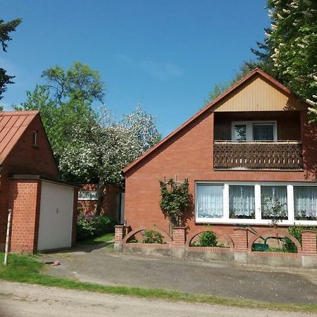 Вилла Am Bach Ahrensbok Экстерьер фото